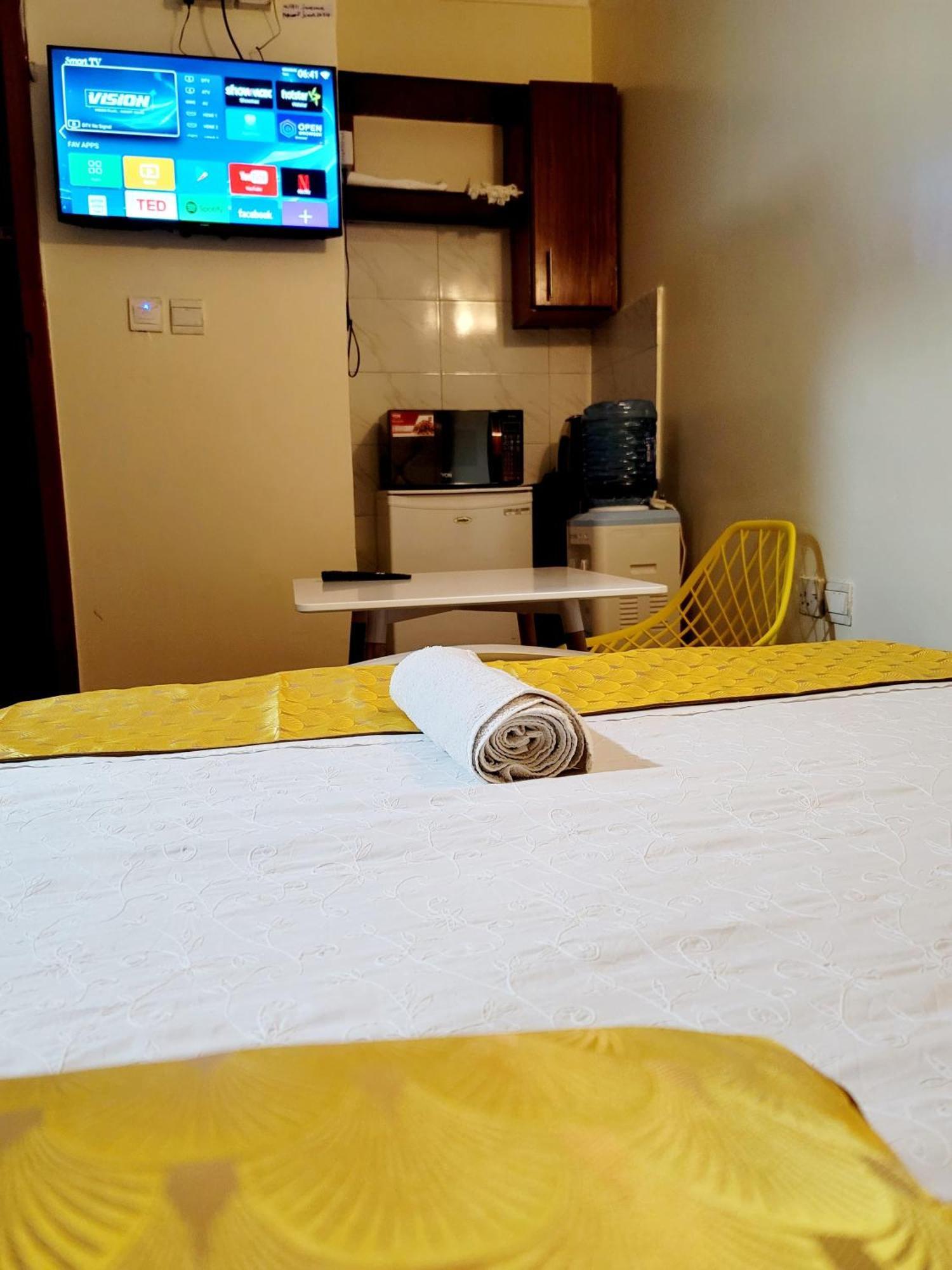 Sunrise Blue Moon B&B Nairobi Exterior foto