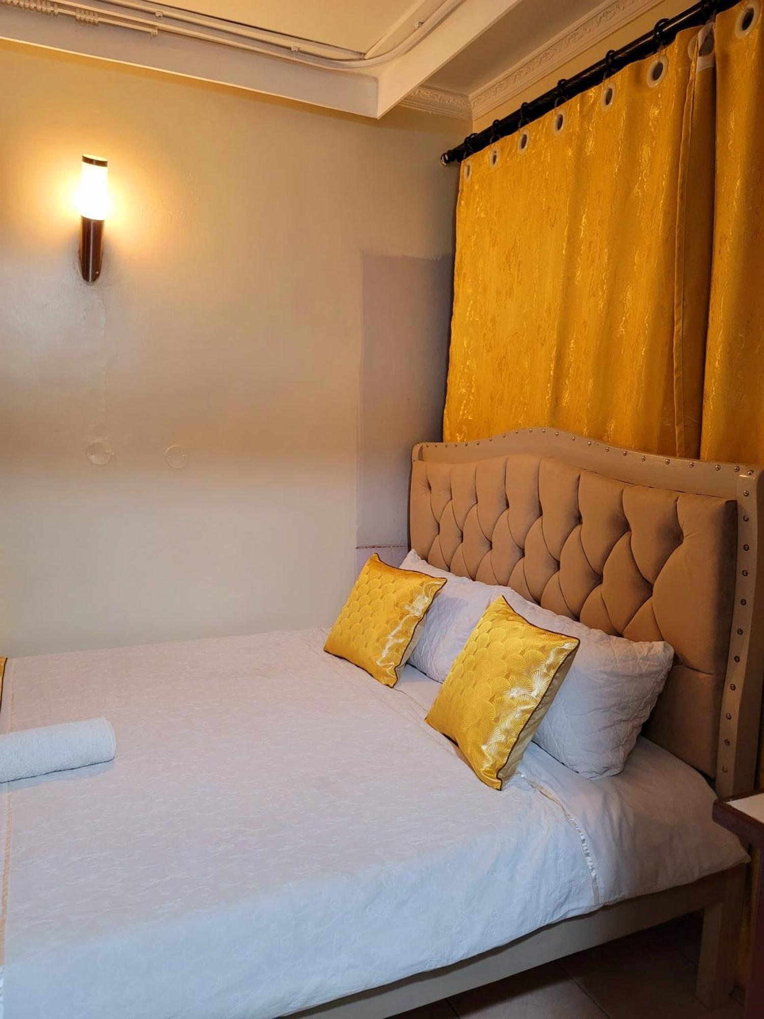 Sunrise Blue Moon B&B Nairobi Exterior foto
