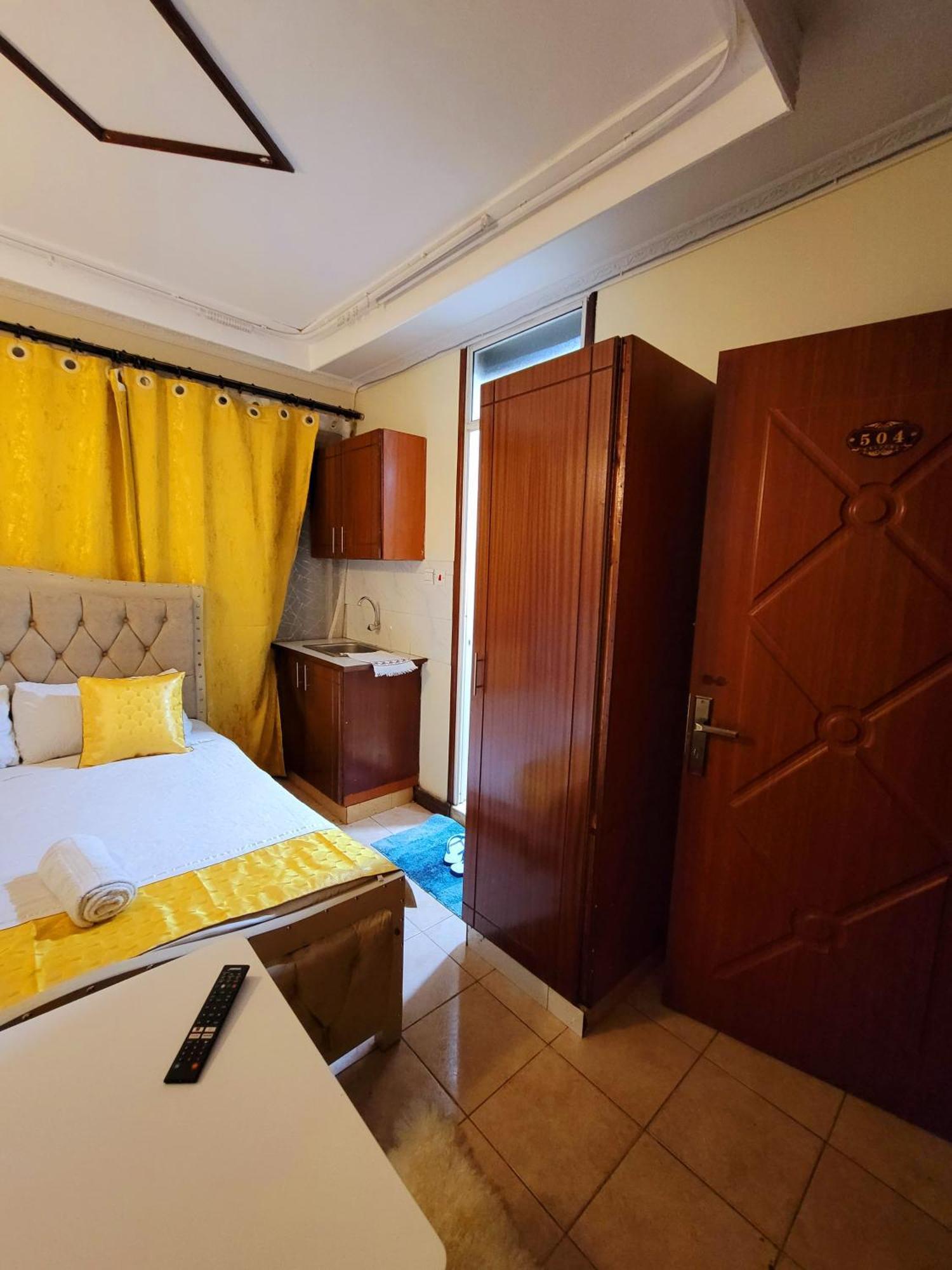 Sunrise Blue Moon B&B Nairobi Exterior foto
